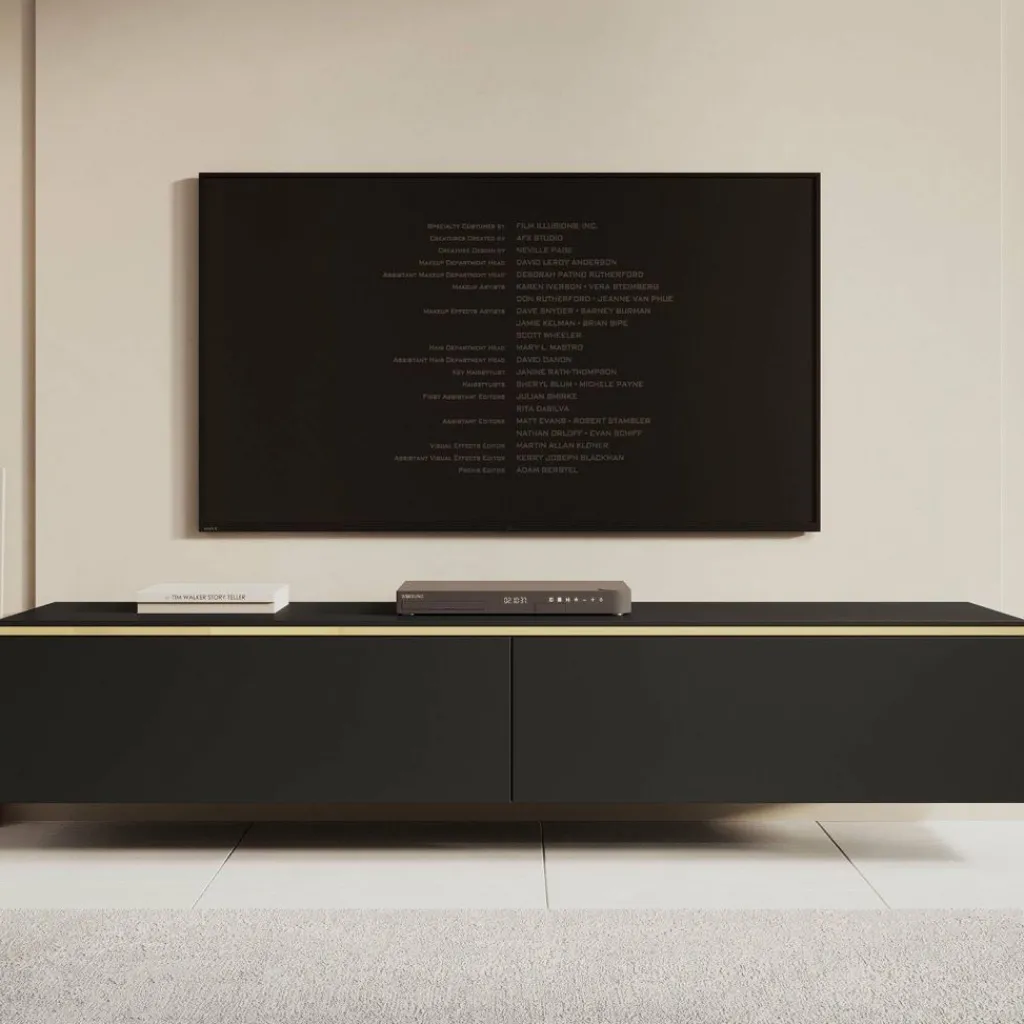 Assunta^Meubella New