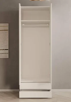 Brussel^Meubella Outlet