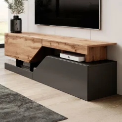 Canberra^Meubella New