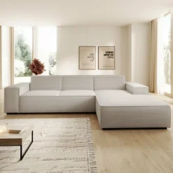 Cardiff^Meubella Hot