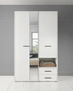 Laura^Meubella Online