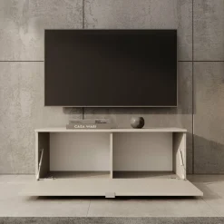 Lornes^Meubella Sale