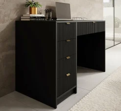 Tavares^Meubella Hot